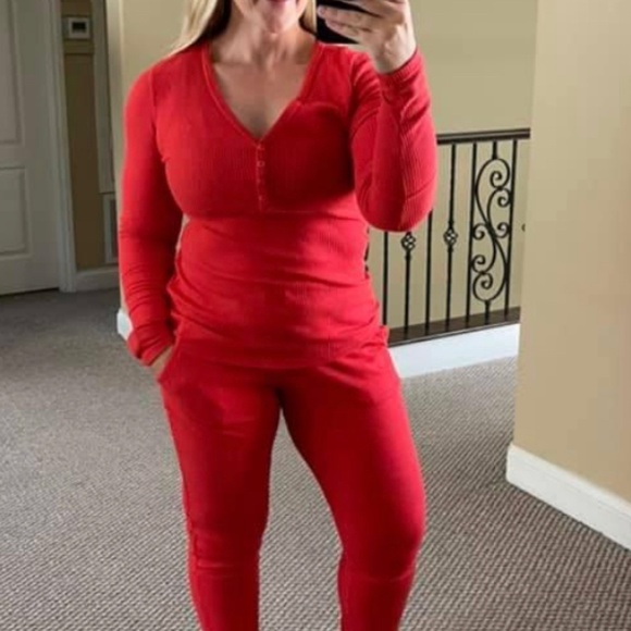 Thermal red long sleeve - Picture 2 of 8